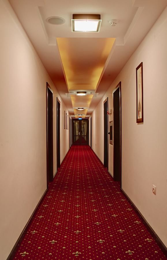 Отель Hotel Bistrita Дурэу-46